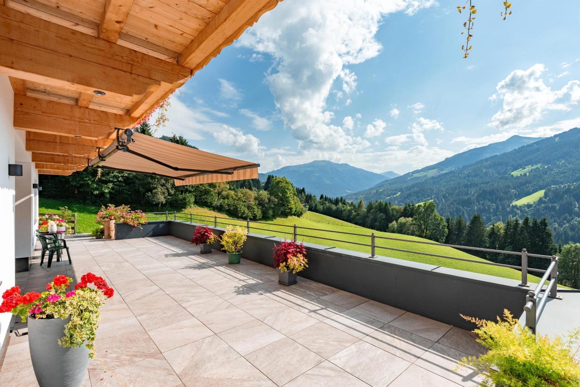 Bergappartement Kink Hopfgarten im Brixental Εξωτερικό φωτογραφία